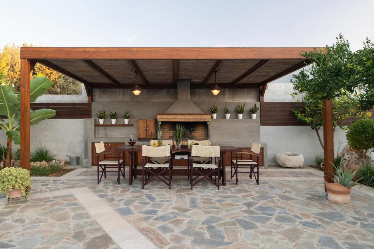 Villa Periklis Adelianos Kampos Exterior photo