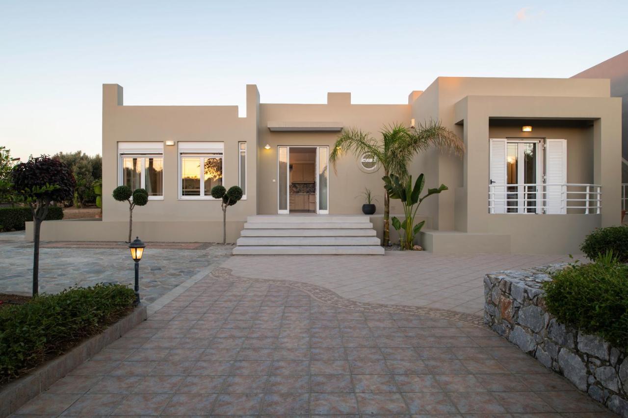 Villa Periklis Adelianos Kampos Exterior photo