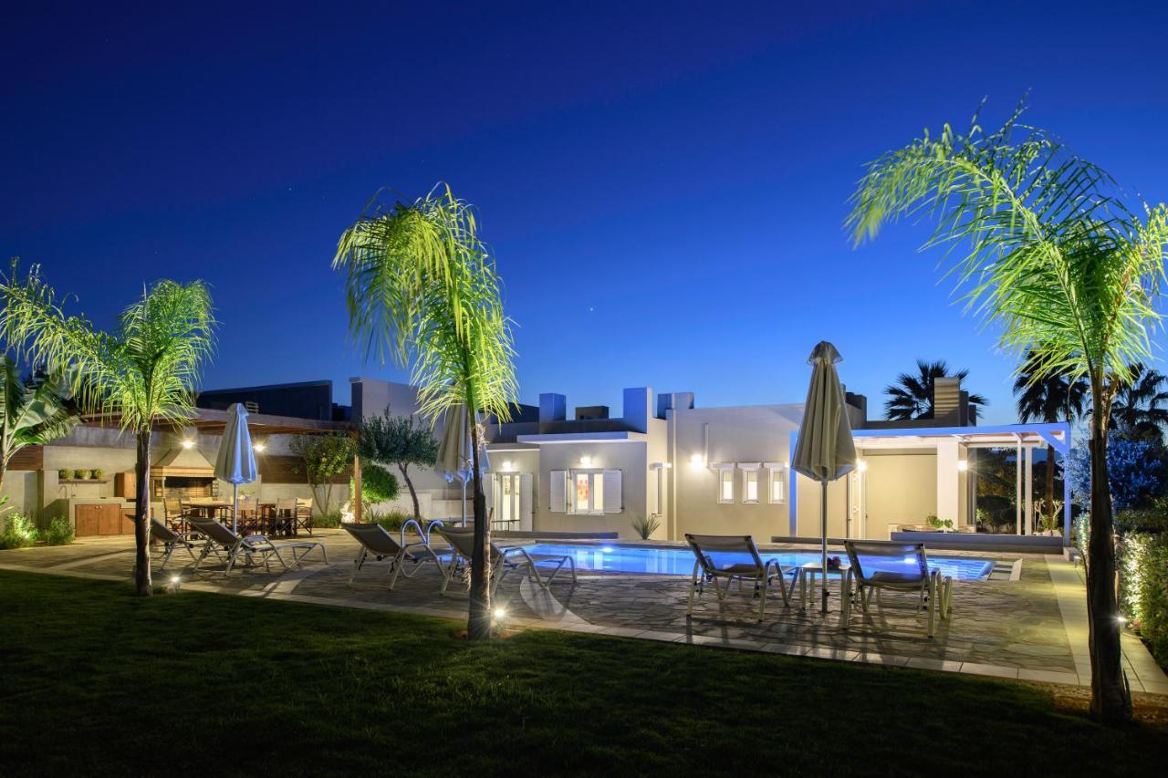 Villa Periklis Adelianos Kampos Exterior photo
