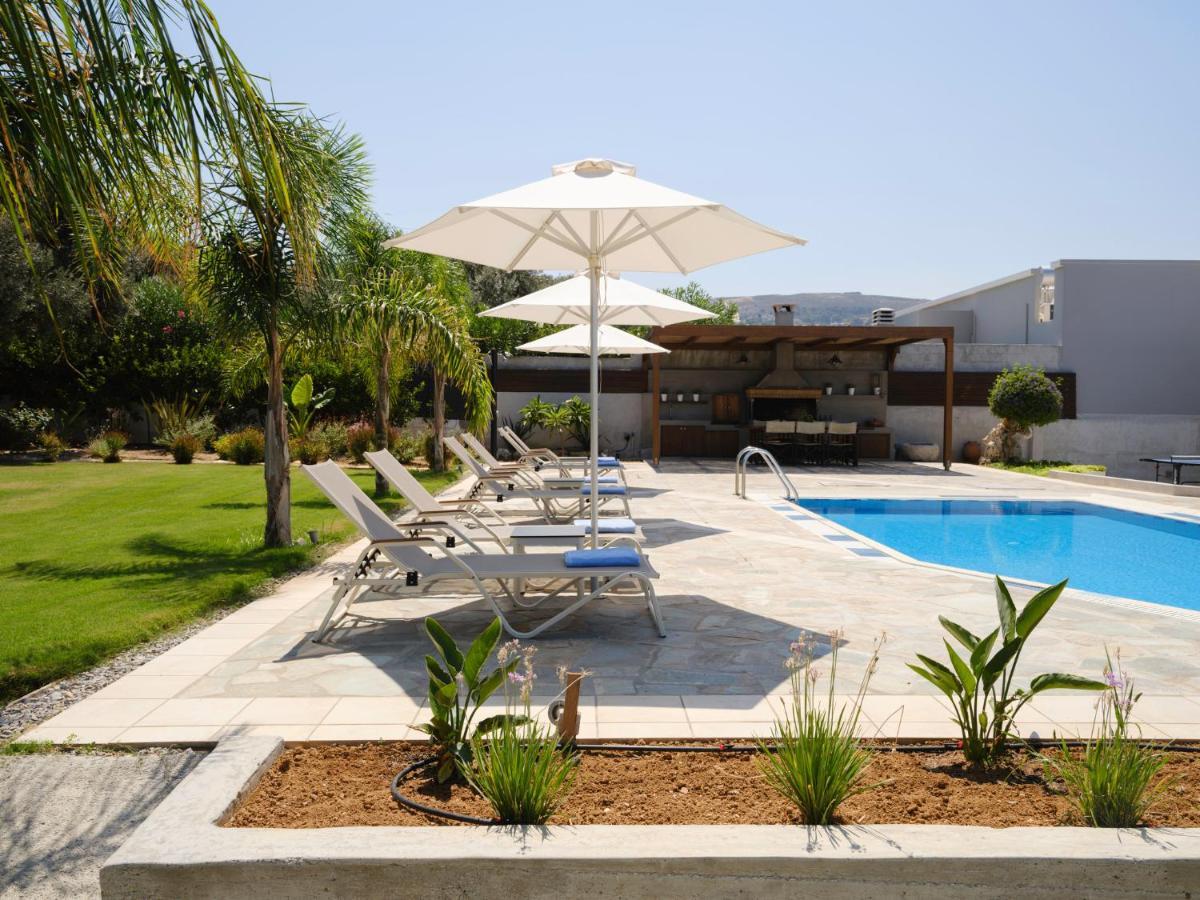 Villa Periklis Adelianos Kampos Exterior photo